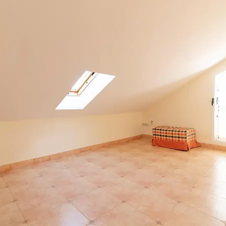 Chalet Global Properties, En Primera Linea De Playa Con Piscina Privada
