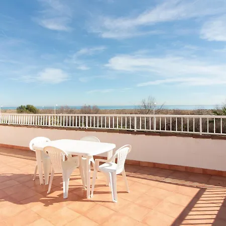 Global Properties, En Primera Linea De Playa Con Piscina Privada Chalet *