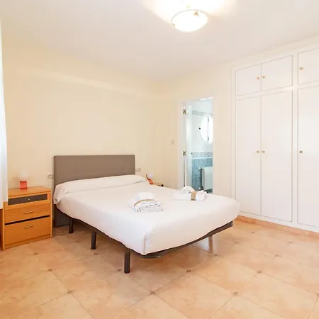 Chalet Global Properties, En Primera Linea De Playa Con Piscina Privada Sagunto