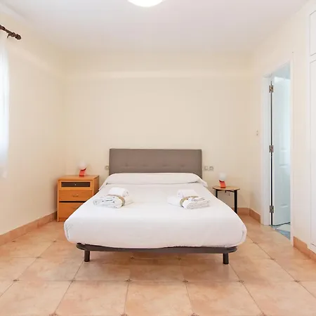 Global Properties, En Primera Linea De Playa Con Piscina Privada Alpehytte *